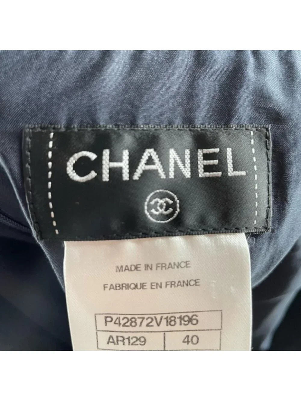 Chanel Pencil Skirt AW Wool Navy Silk 40